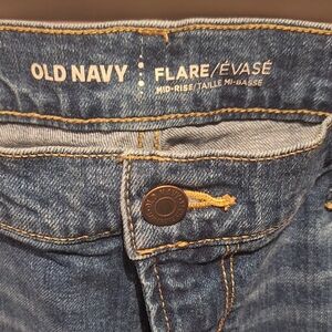 Old Navy Flare Mid-Rise Jeans - Blue